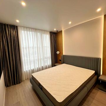 Бельведерська вул., 32а