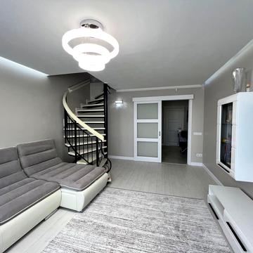 Олександра Довженка вул., 21Б