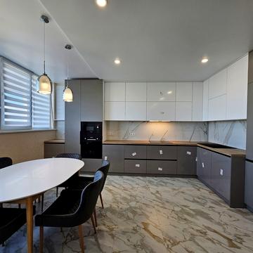 Загорівська вул. (Багговутівська), 25