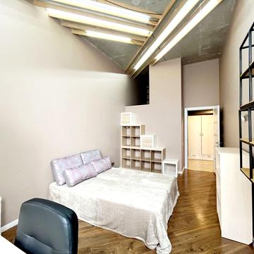 Європейського Союзу просп. (Правди), 45-Б