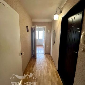 Мілютенка вул., 9