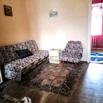 Богдана Хмельницького вул., 21а