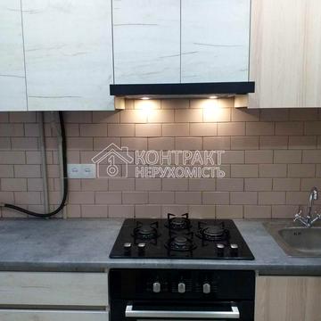 Вартових Неба вул. (Тобольська), 47а