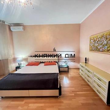 Старонаводницька вул., 6-Б