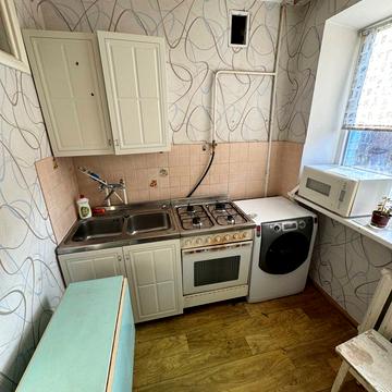 Санаторна вул., 9