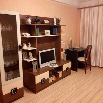 Білоруська вул., 15-Б