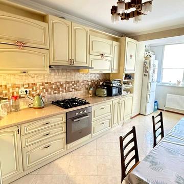 Сковороди вул., 14/1