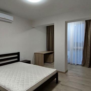 Львівська вул., 15б