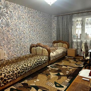 Нескорених вул., 33б