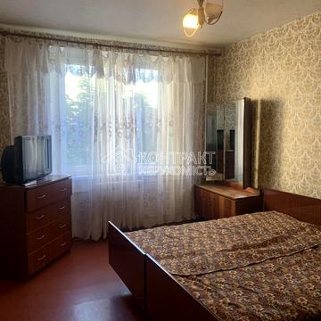 Єдності вул. (Краснодарська), 179а