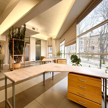 Крутогірний узвіз (Рогальова), 12-Б