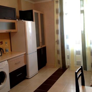 Валерія Лобановського просп., 150-А