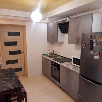 Оболонський просп., 43