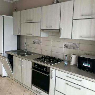 Зелена вул., 281а