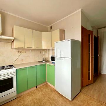 Машинобудівників вул., 9