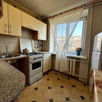 Польова вул., 28