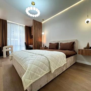 Романа Левицького вул., 4