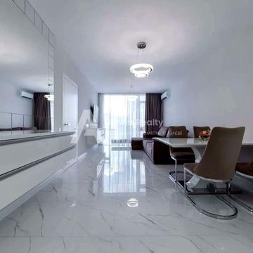 Предславинська вул., 53