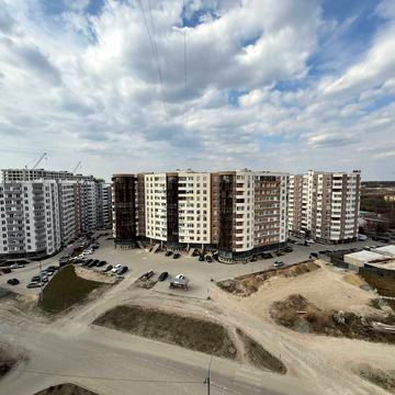 Київська вул., 8-Г