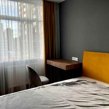 Європейського Союзу просп. (Правди), 43