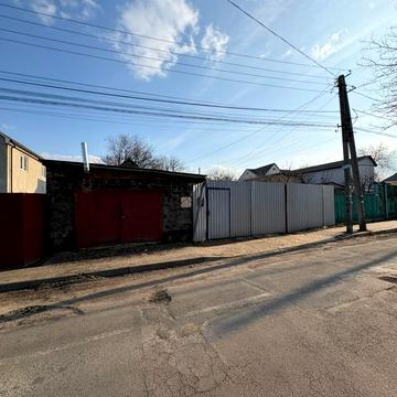 Івана Багряного вул., 57