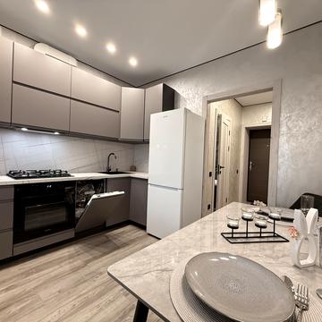 Святошинська вул., 52