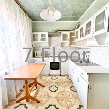 Миколи Лаврухіна вул., 15/46