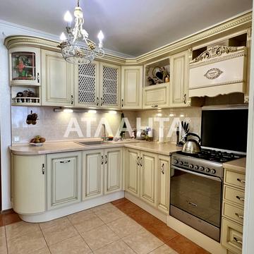 Івана Фунтового вул., 15