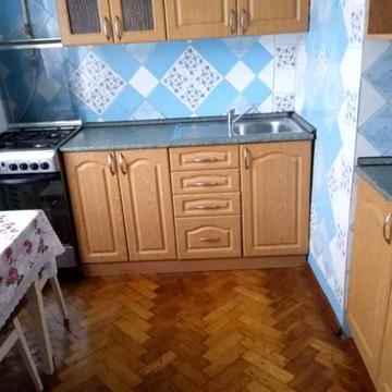 Героїв Дніпра вул., 38