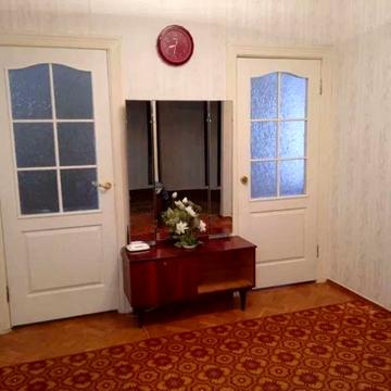 Героїв Дніпра вул., 38