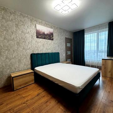 І. Богуна вул., (Будинок 3)