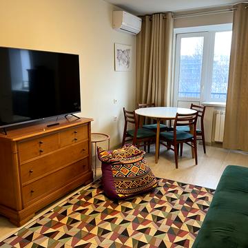 Печерський узвіз, 11