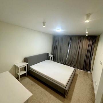 Науки просп. (Леніна), 68а