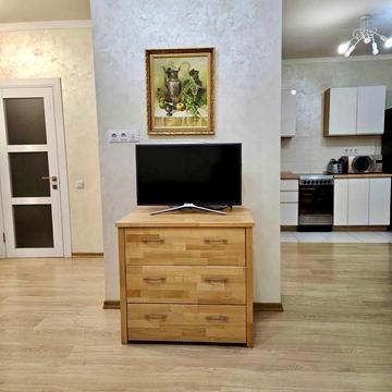 Андрія Аболмасова вул. (Панельна), 4