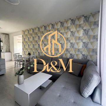 Єдності вул., (Будинок 5)