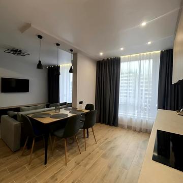 Бельведерська вул., 32-Б