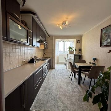 Петраша вул., 2А