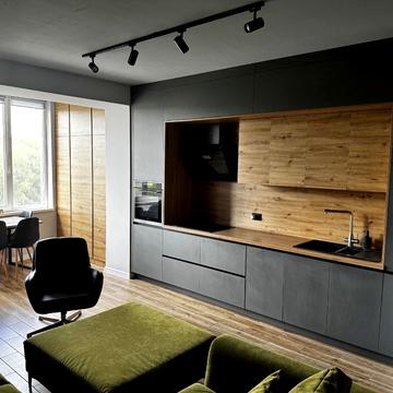 Старокостянтинівське шосе, 20/8