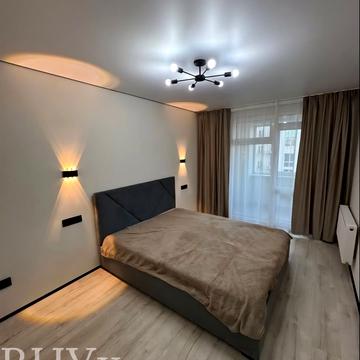 Героїв Крут вул., 11б