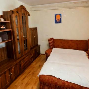 Обсерваторний пров., 6