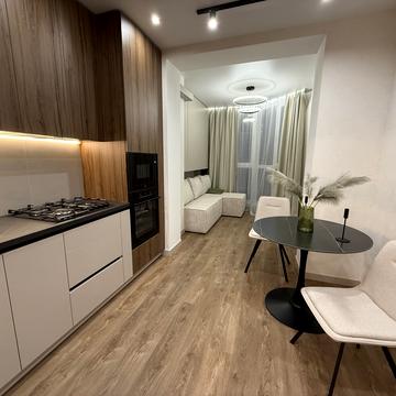 Мартинова просп., (вул. Григорія Сковороди, 16)