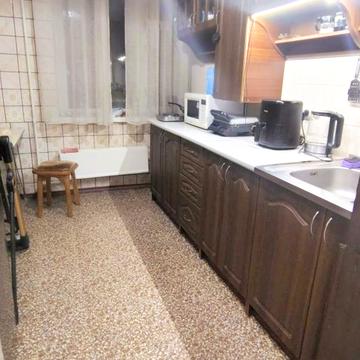 Харківська вул., 9