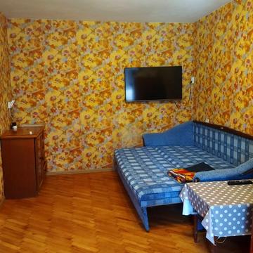 Євгена Танцюри вул., 7