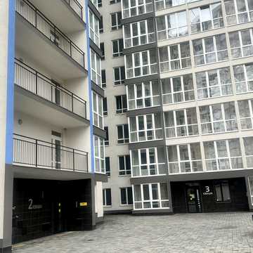 Ковалевського узвіз, 7