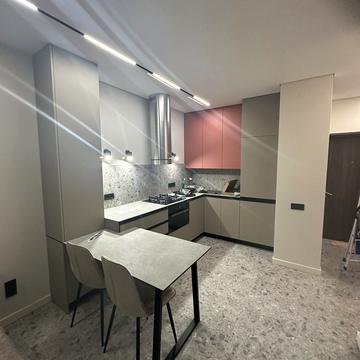 Стрийська вул., 204