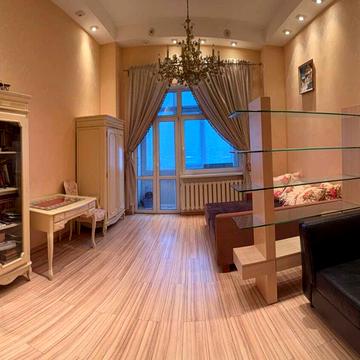 Святослава Хороброго вул., 7