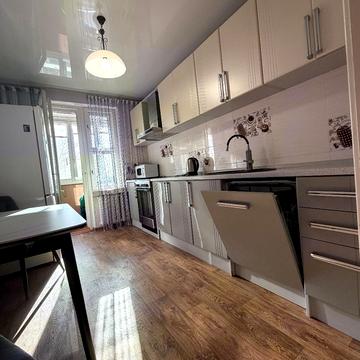 Старонаводницька вул., 6