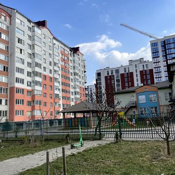 Хіміків вул., 35А