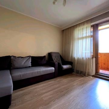 Олександра Мишуги вул., 11