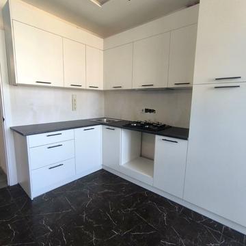 Академіка Шалімова вул., 59